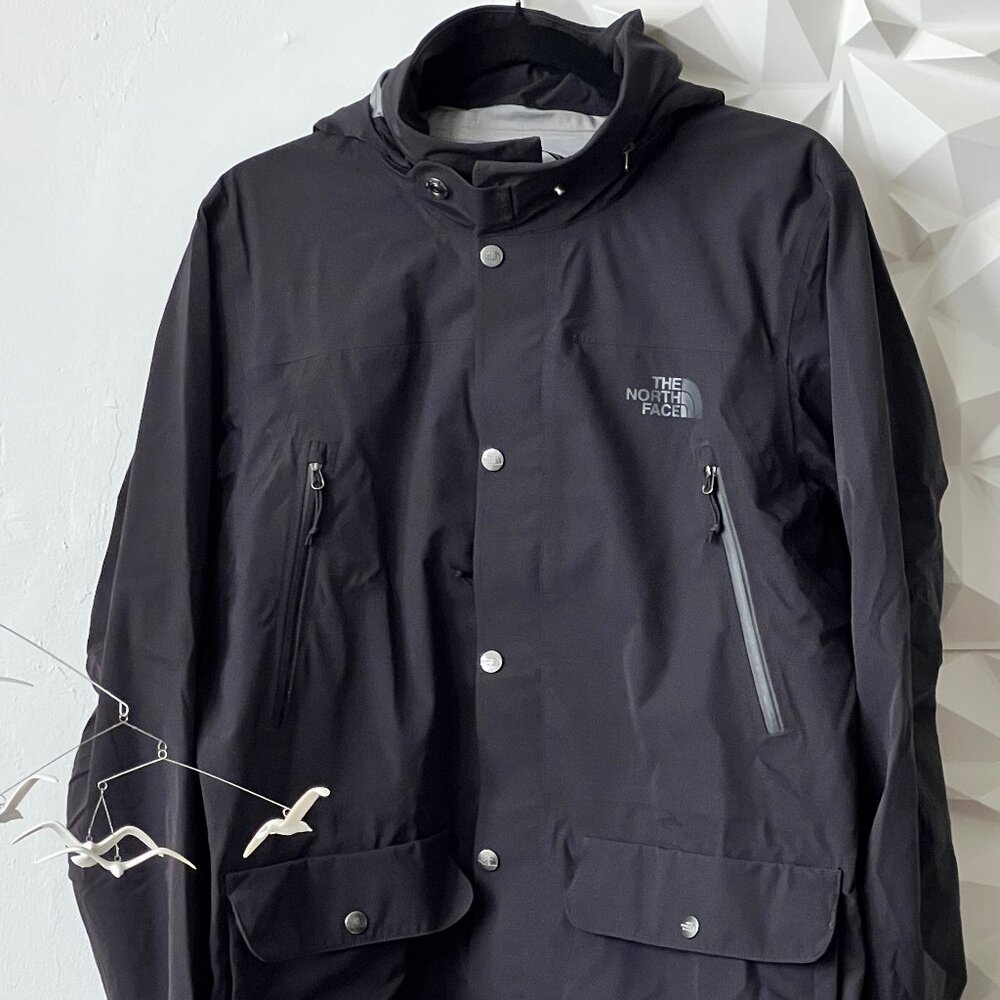 North Face Rain Jacket - Never Worn - Men's Size M